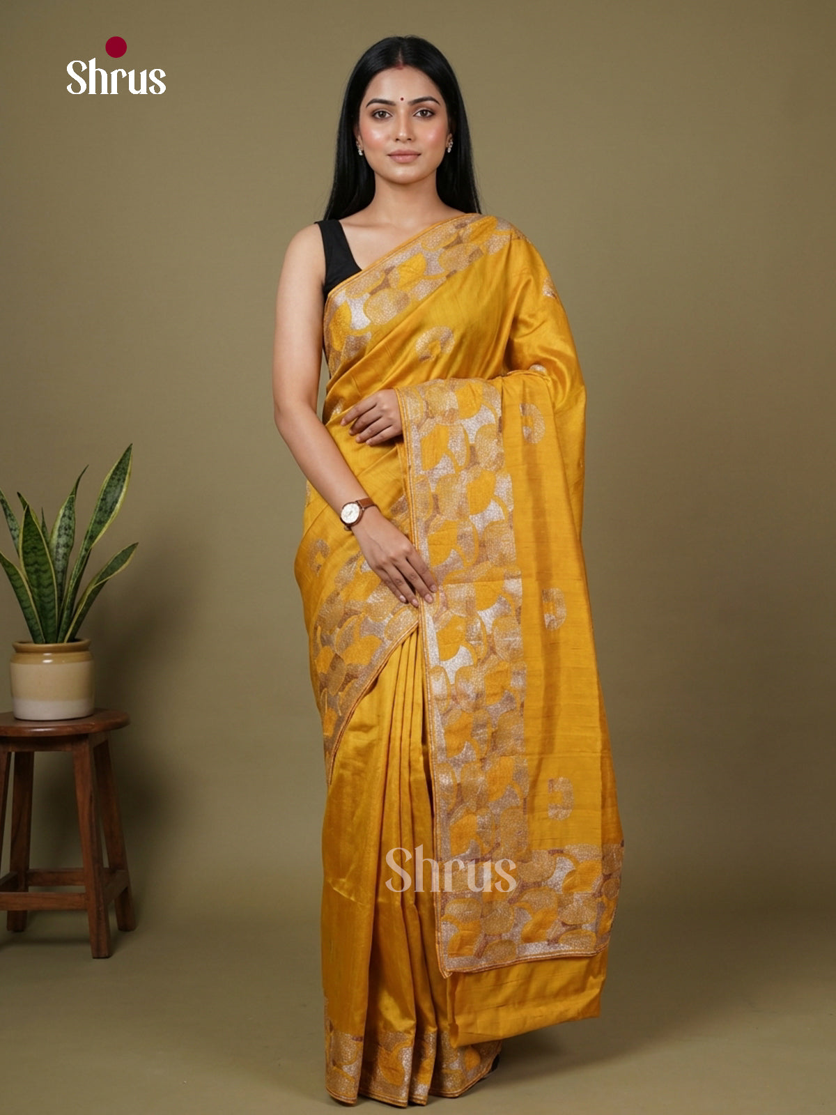 Semi Rawsilk Embroidery Saree - EI10155