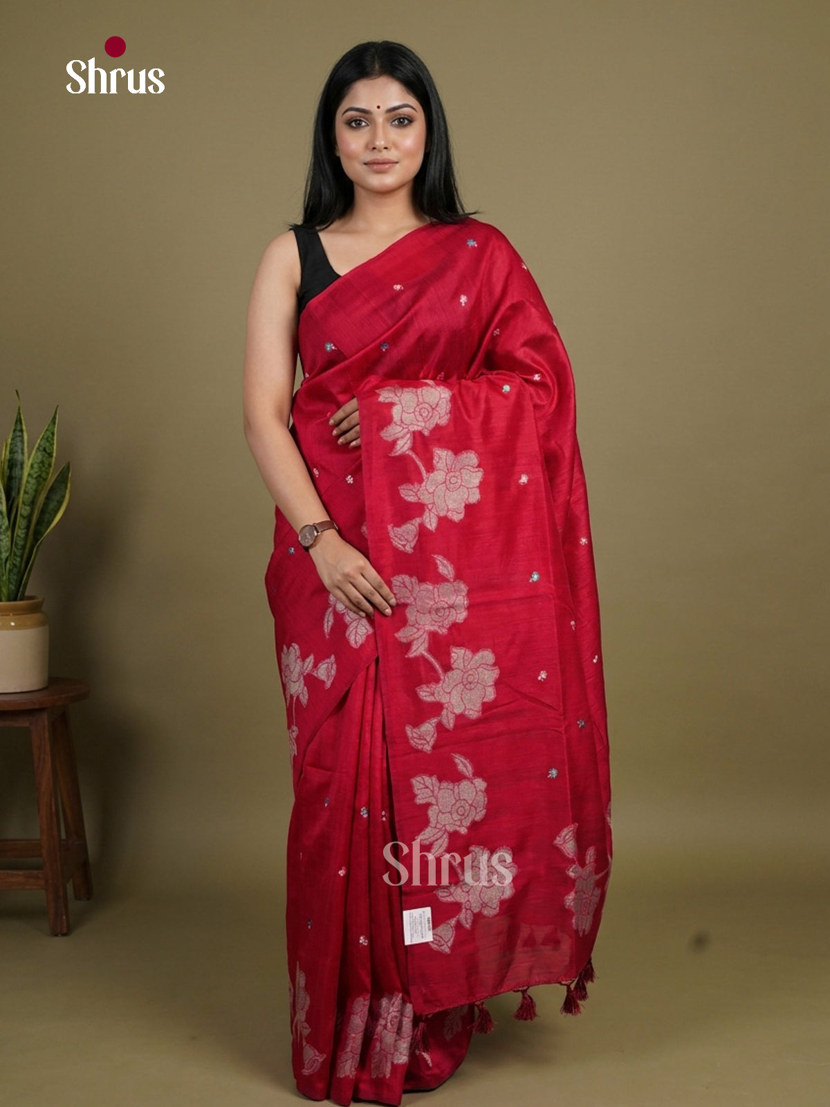 Semi Rawsilk Embroidery Saree - EI10271