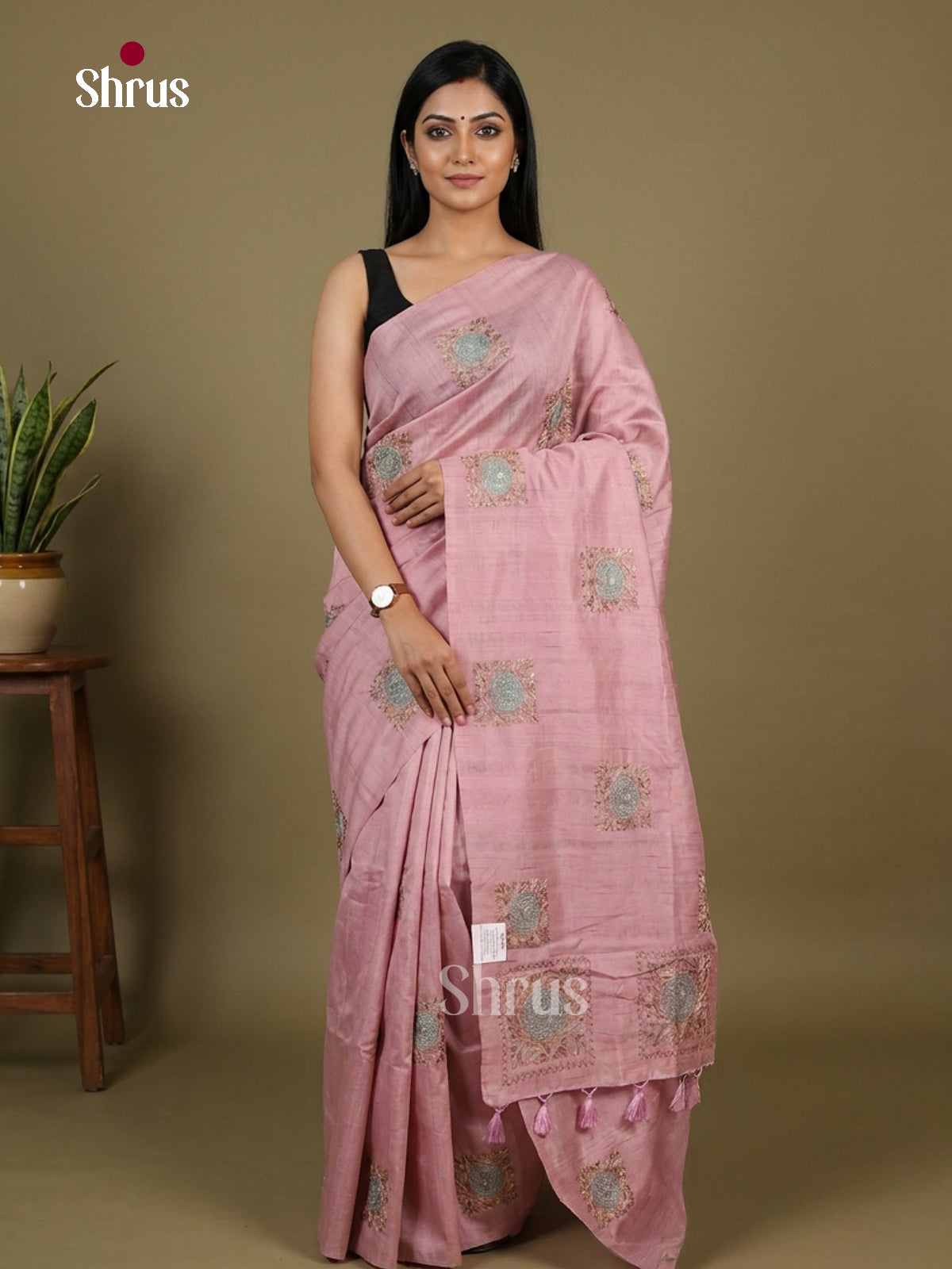 Semi Rawsilk Embroidery Saree - EI10295