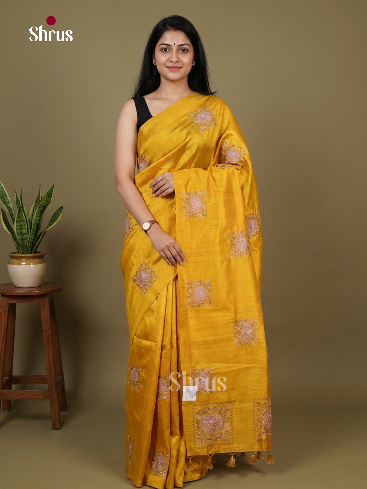 Semi Rawsilk Embroidery Saree - EI10302