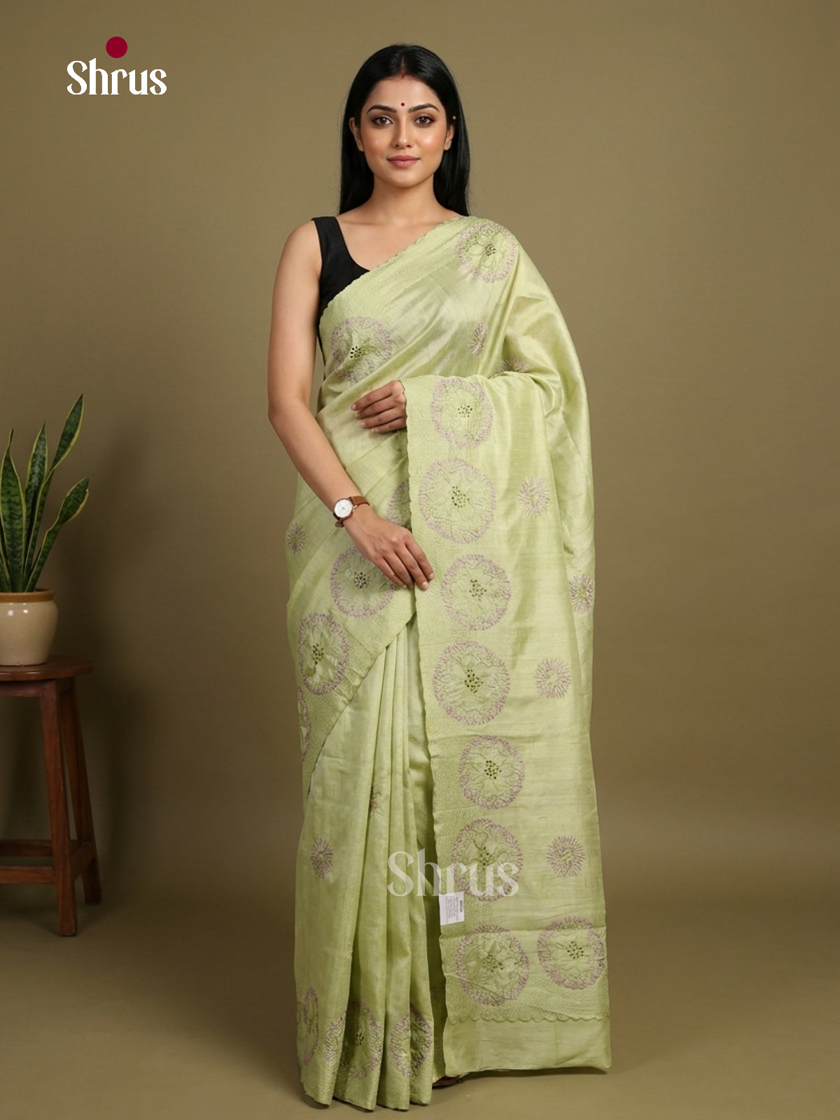 Semi Rawsilk Embroidery Saree - EI10348
