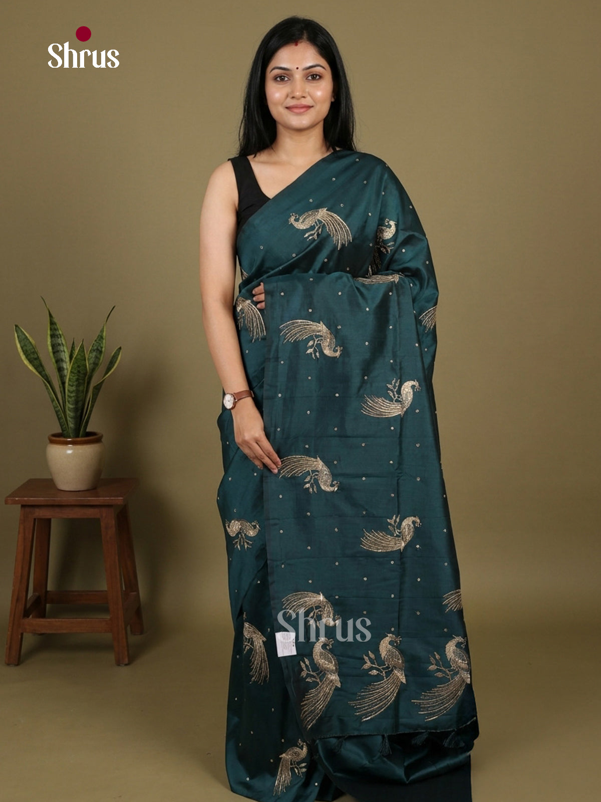 Semi Rawsilk Embroidery Saree - EI10483