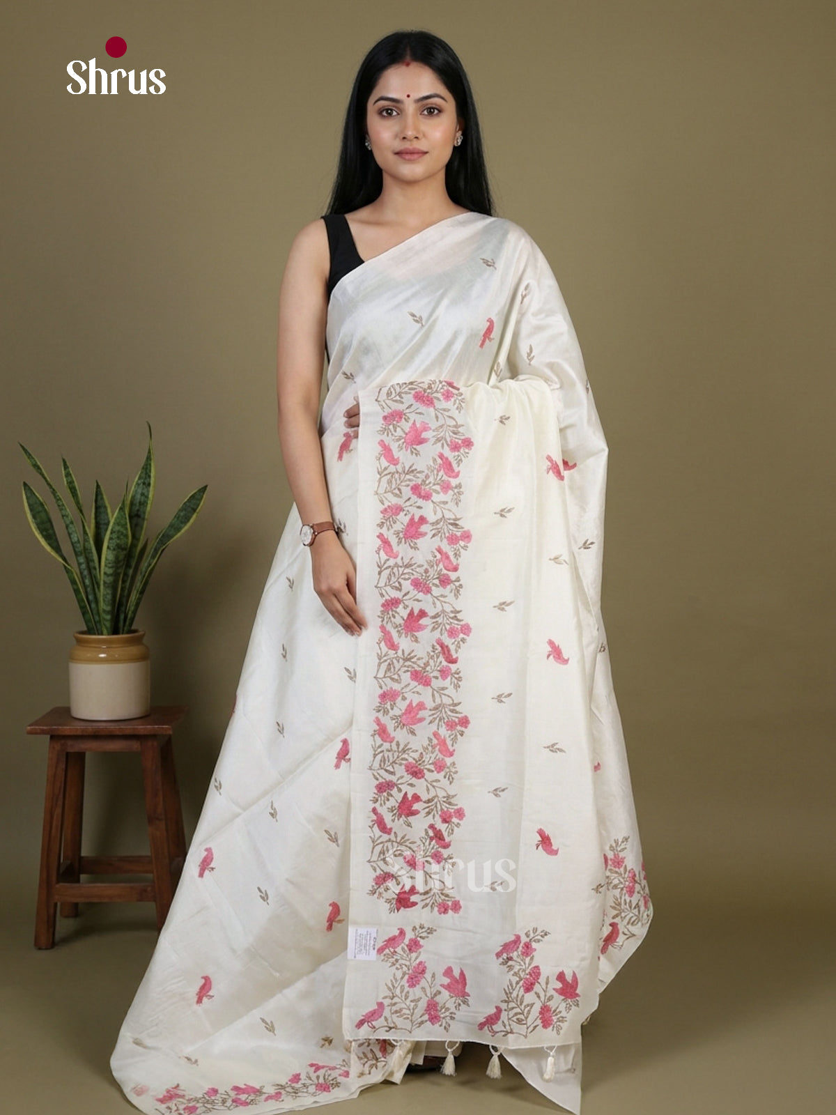 Off White - Semi Rawsilk Embroidery Saree