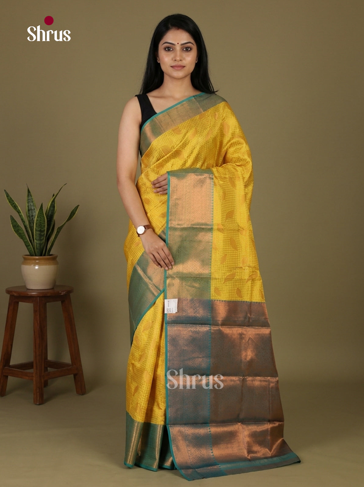 Semi Kanchipuram Saree - EI12037