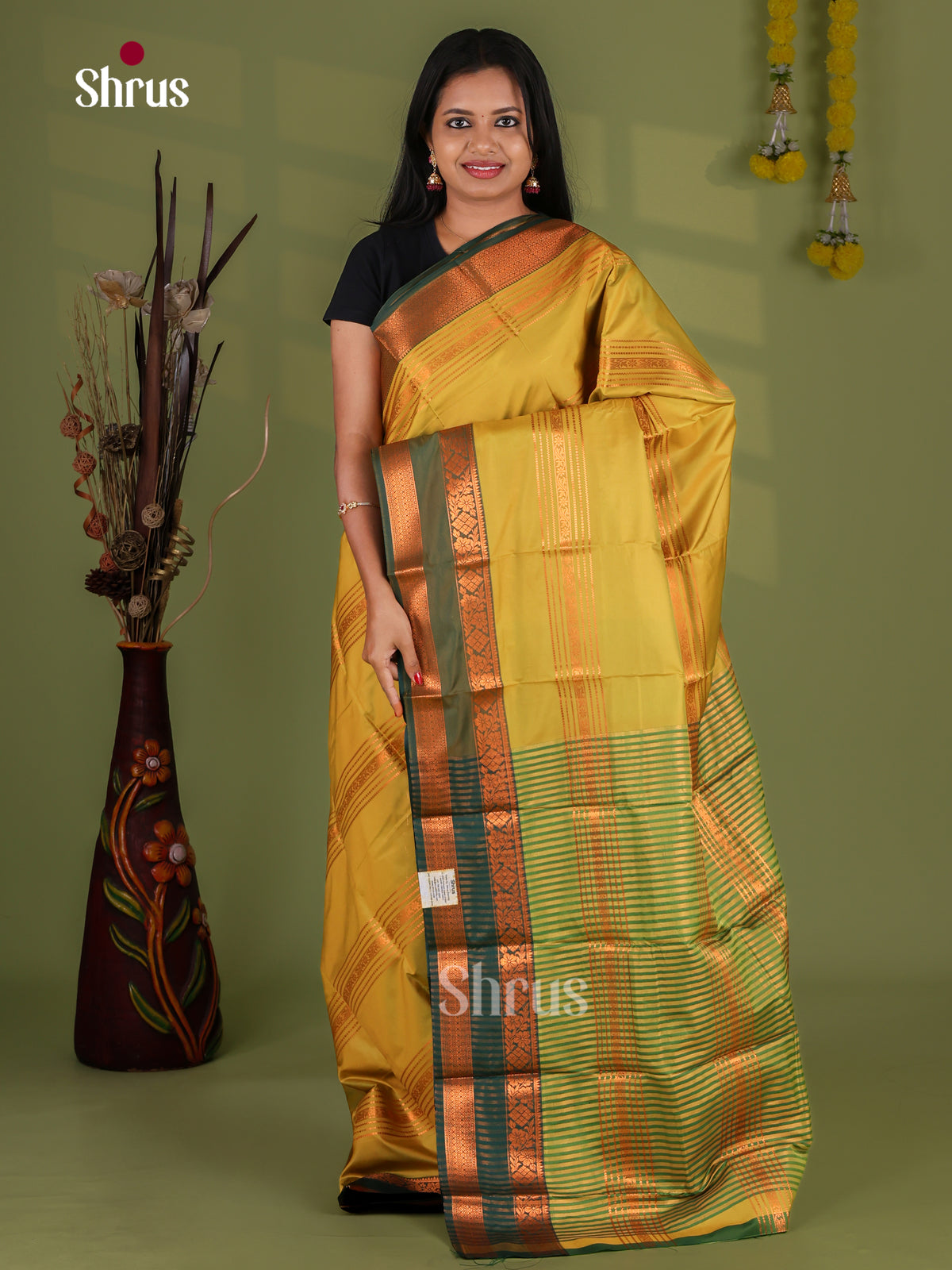Semi Kanchipuram Saree - EI12121