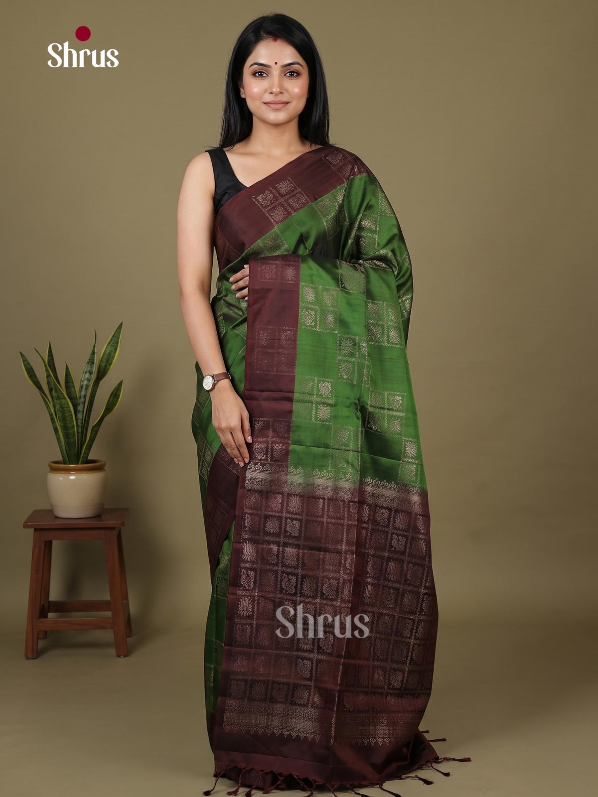 Soft Silk Saree - EI15145