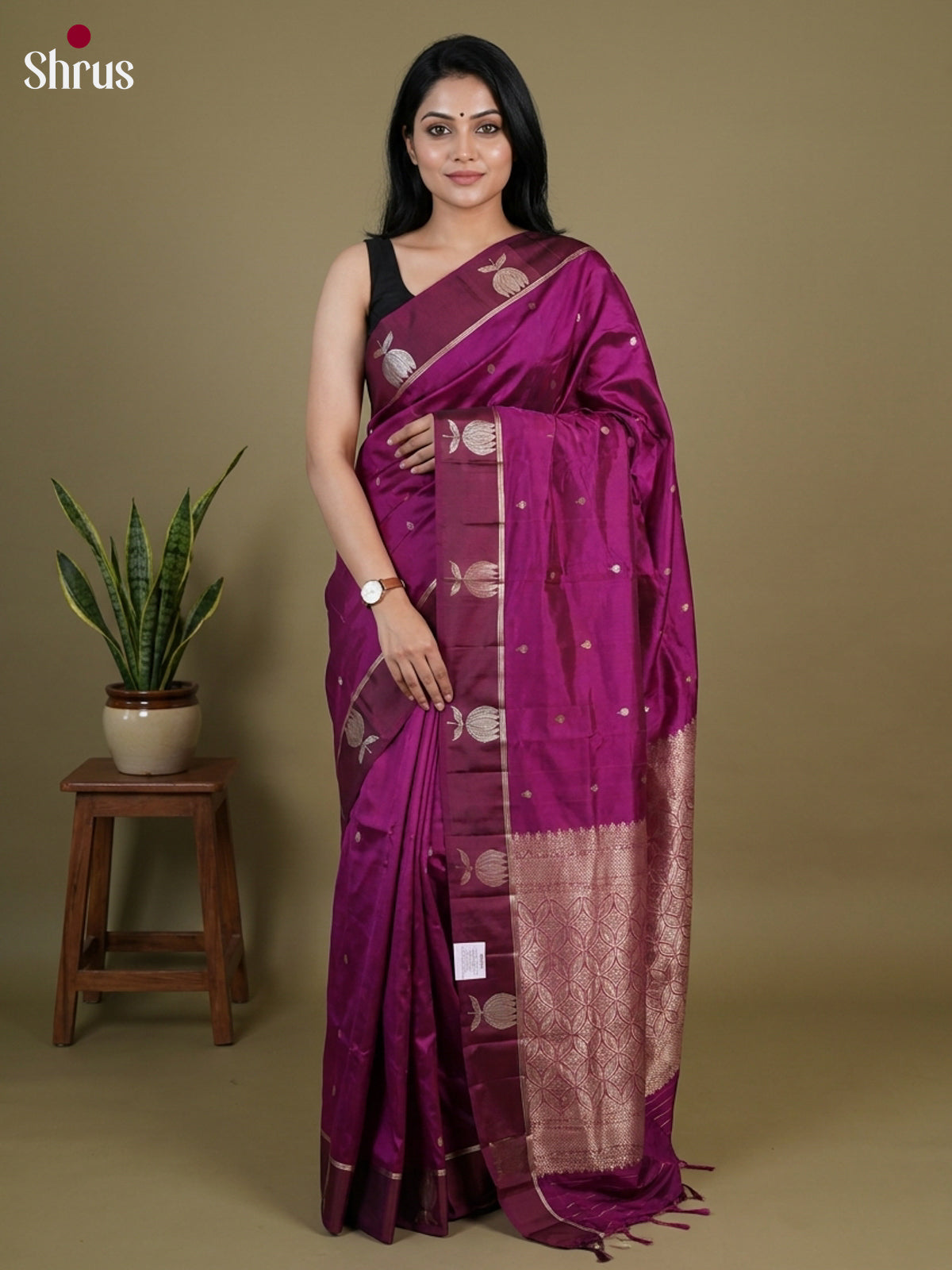 Apoorva Silk Saree - EI16072