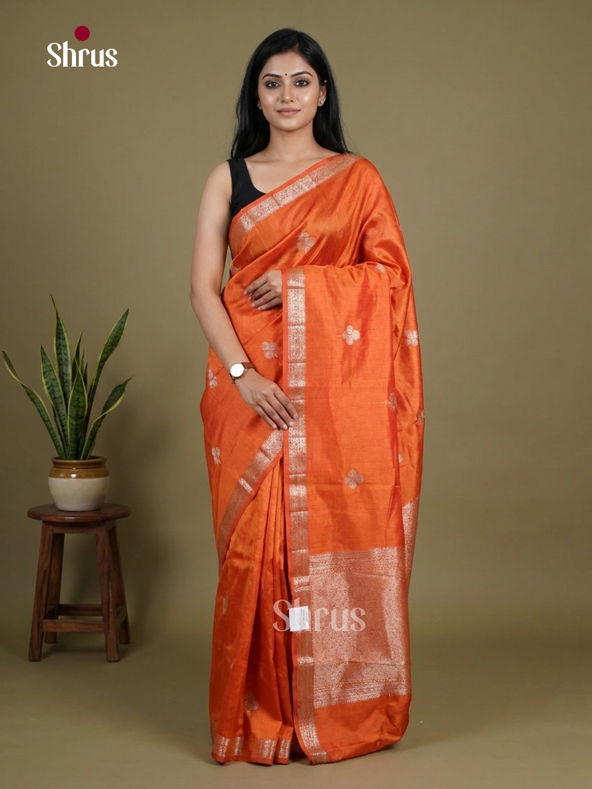 Apoorva Silk Saree - EI16110