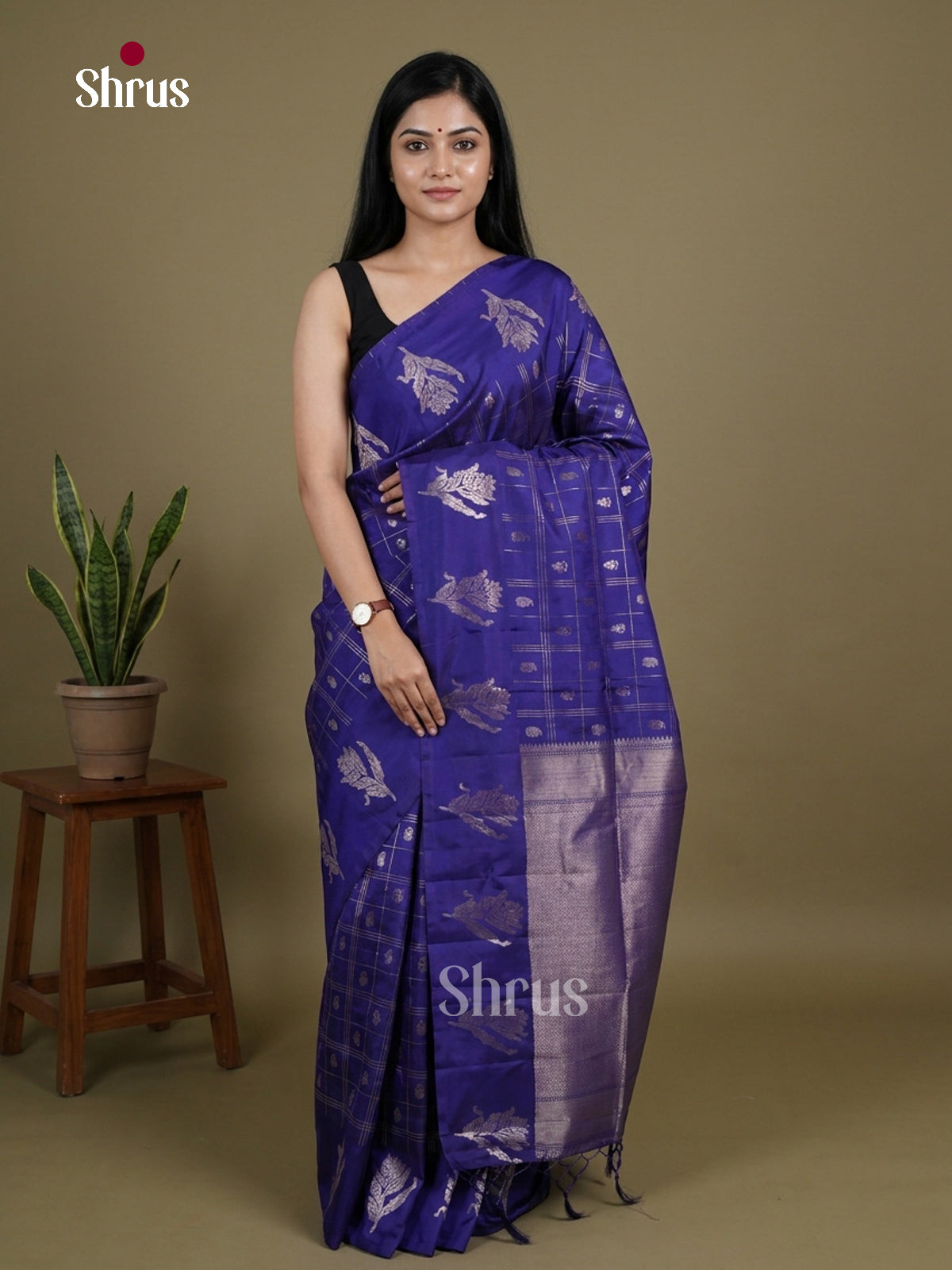 Apoorva Silk Saree - EI16179