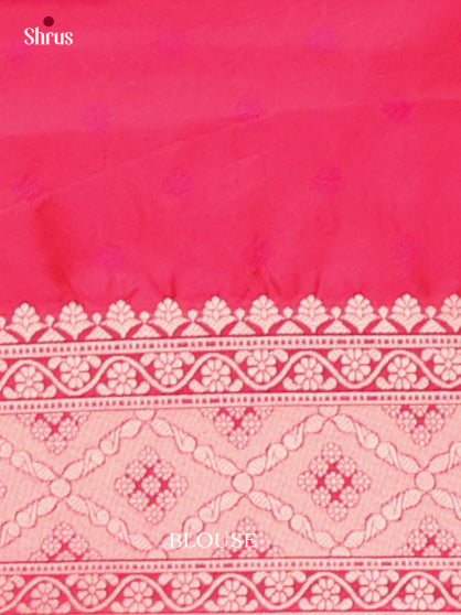 Apoorva Silk Saree - EI16193