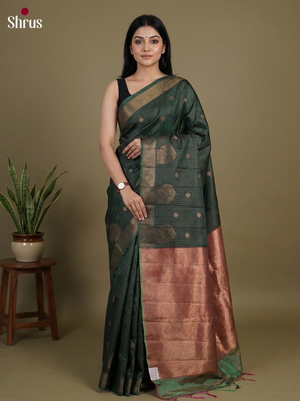 Apoorva Silk Saree - EI16227