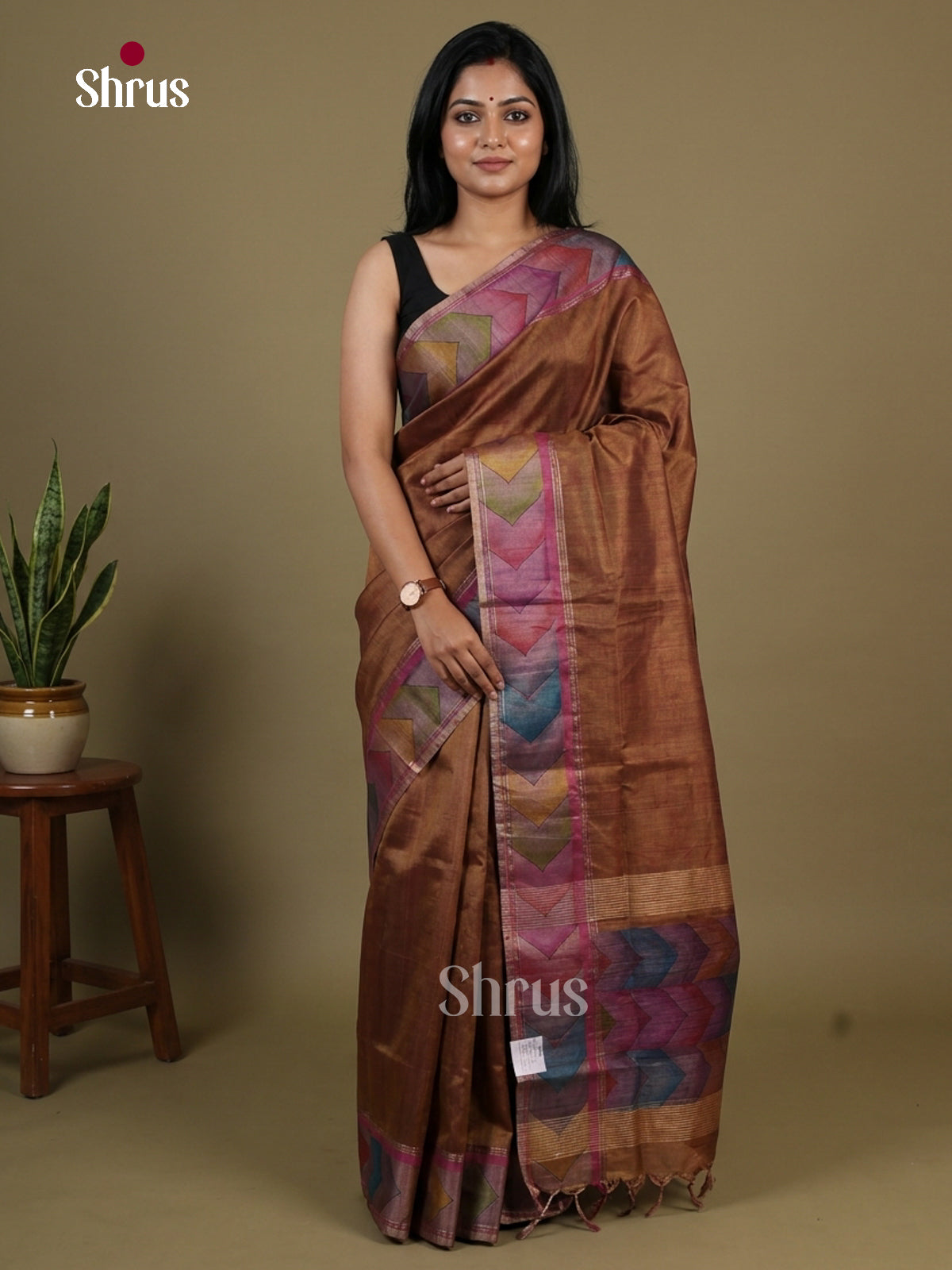 Linen Saree Saree - EI16301