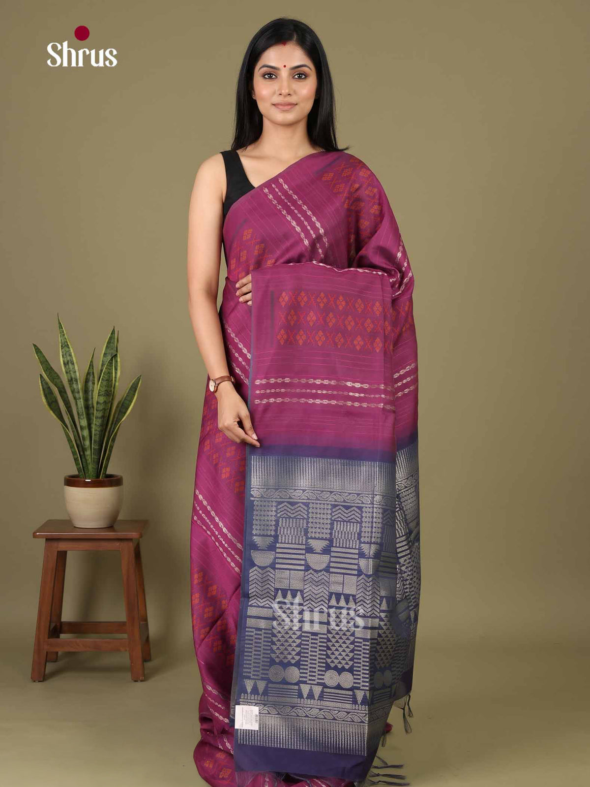 Champa semitussar Saree - EI16931