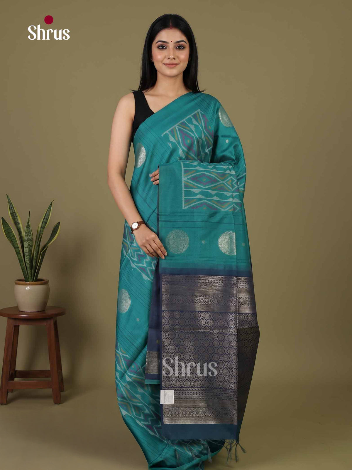 Champa semitussar Saree - EI16940