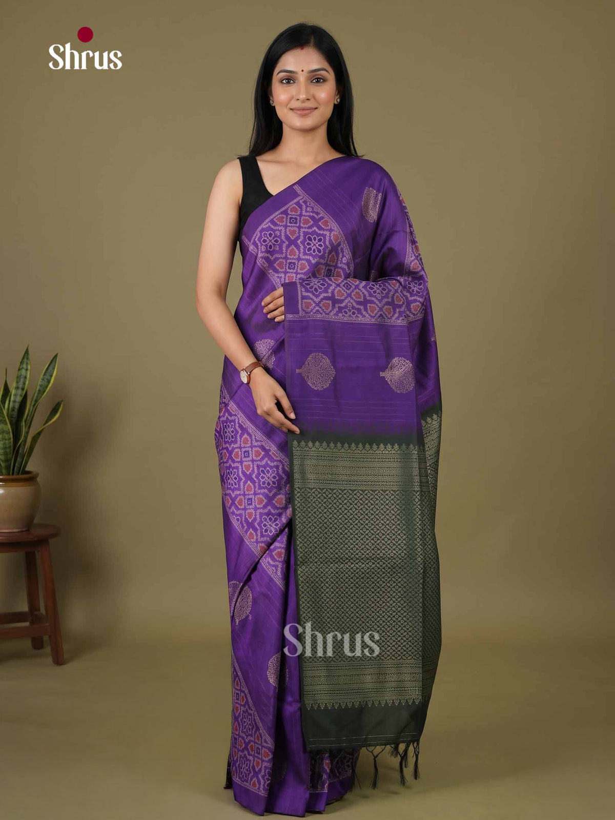Champa semitussar Saree - EI16965