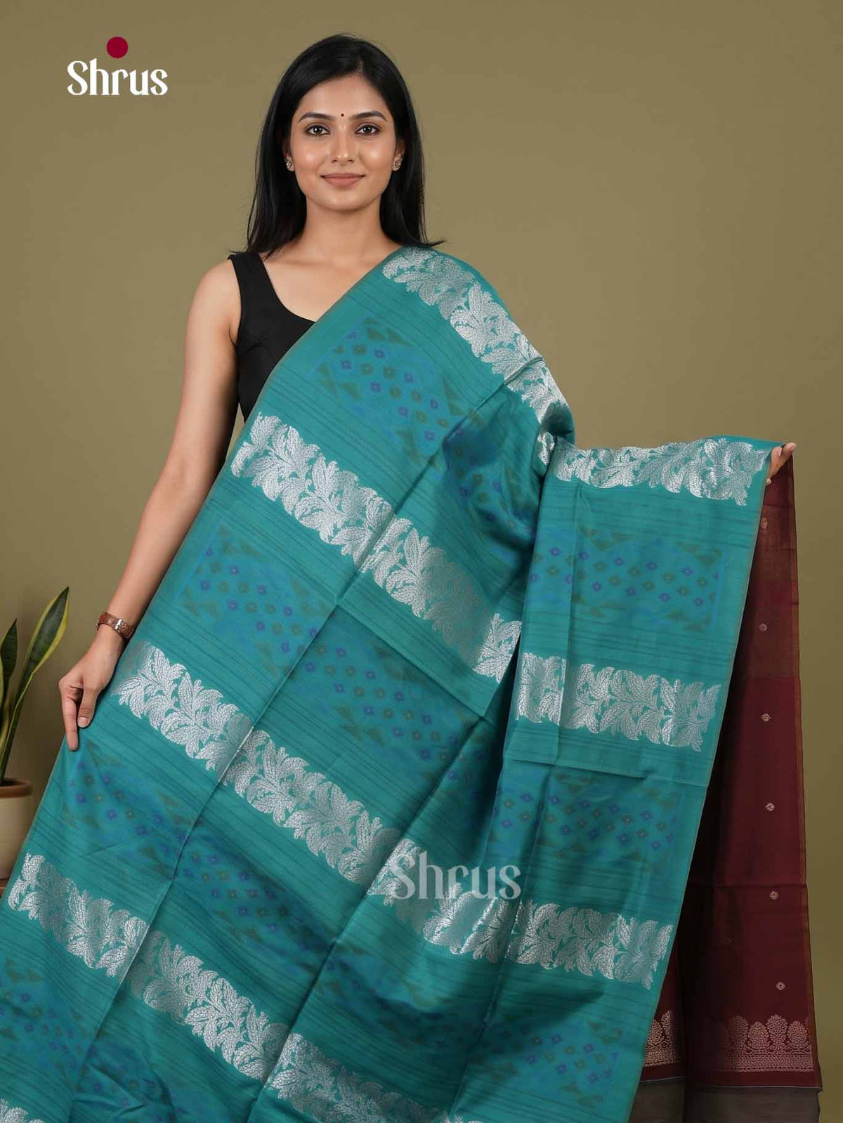 Champa semitussar Saree - EI16969