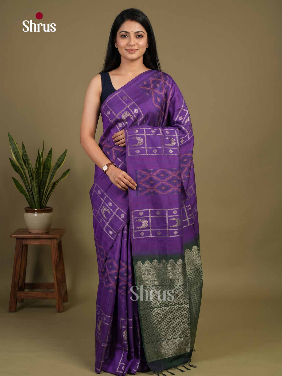 Champa semitussar Saree - EI16975