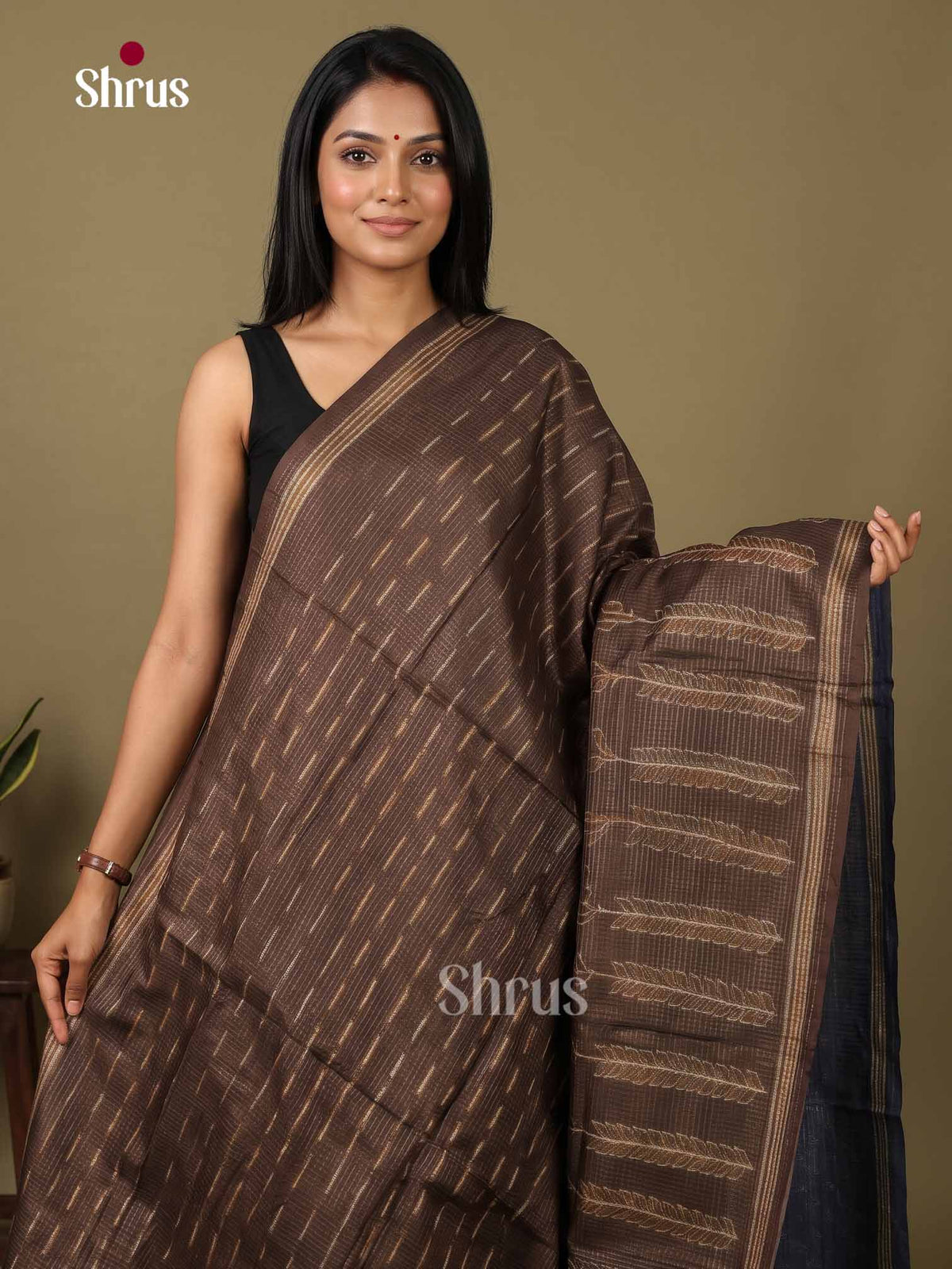 Printed Semi Tussar Saree - EI17025