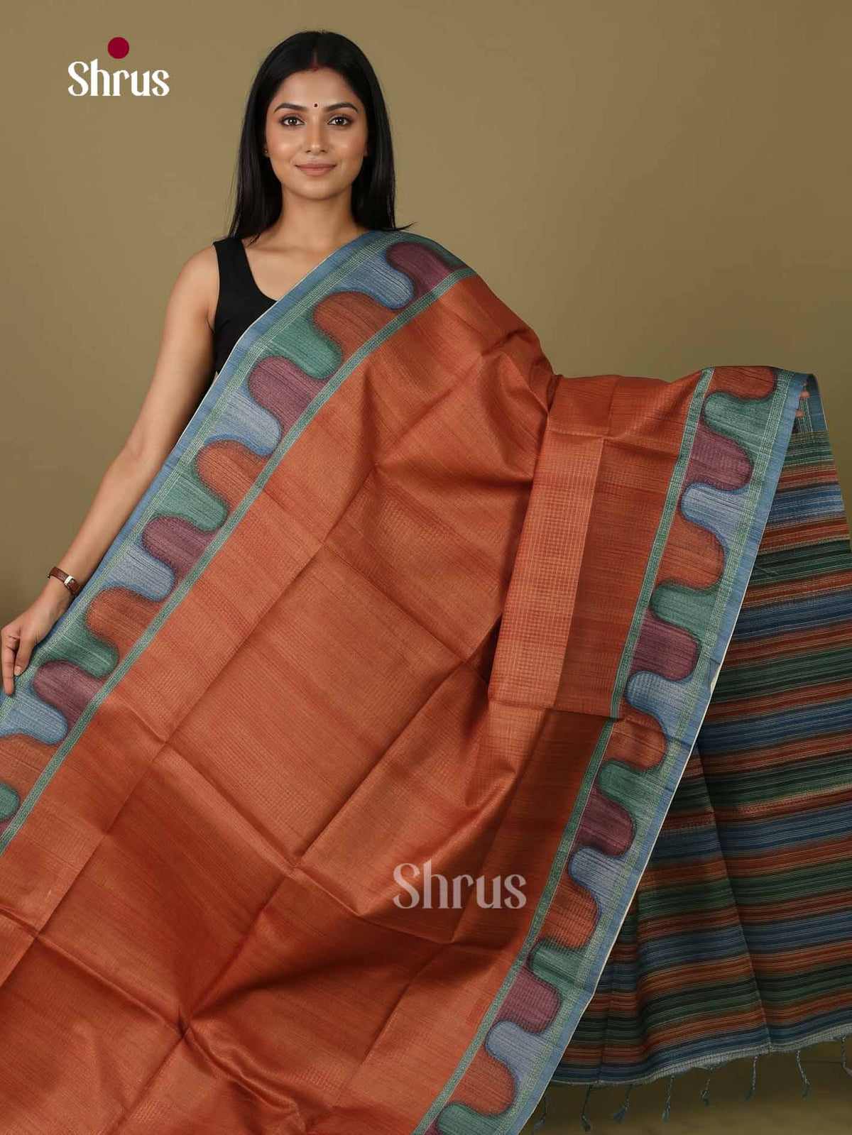 Printed Semi Tussar Saree - EI17032