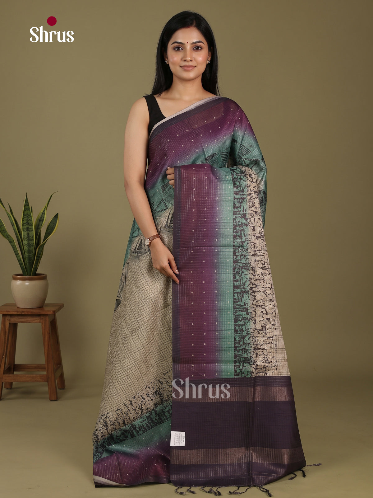 Printed Semi Tussar Saree - EI17111
