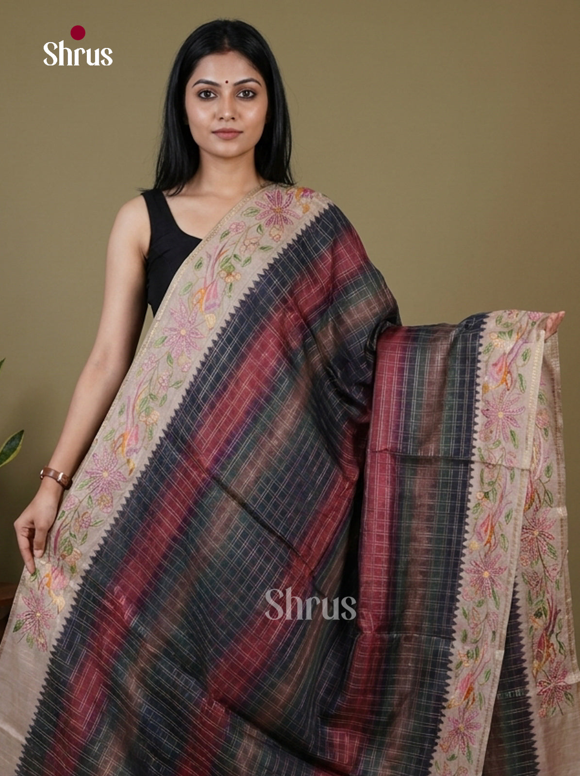 Tussar Embroidery Saree - EI17257