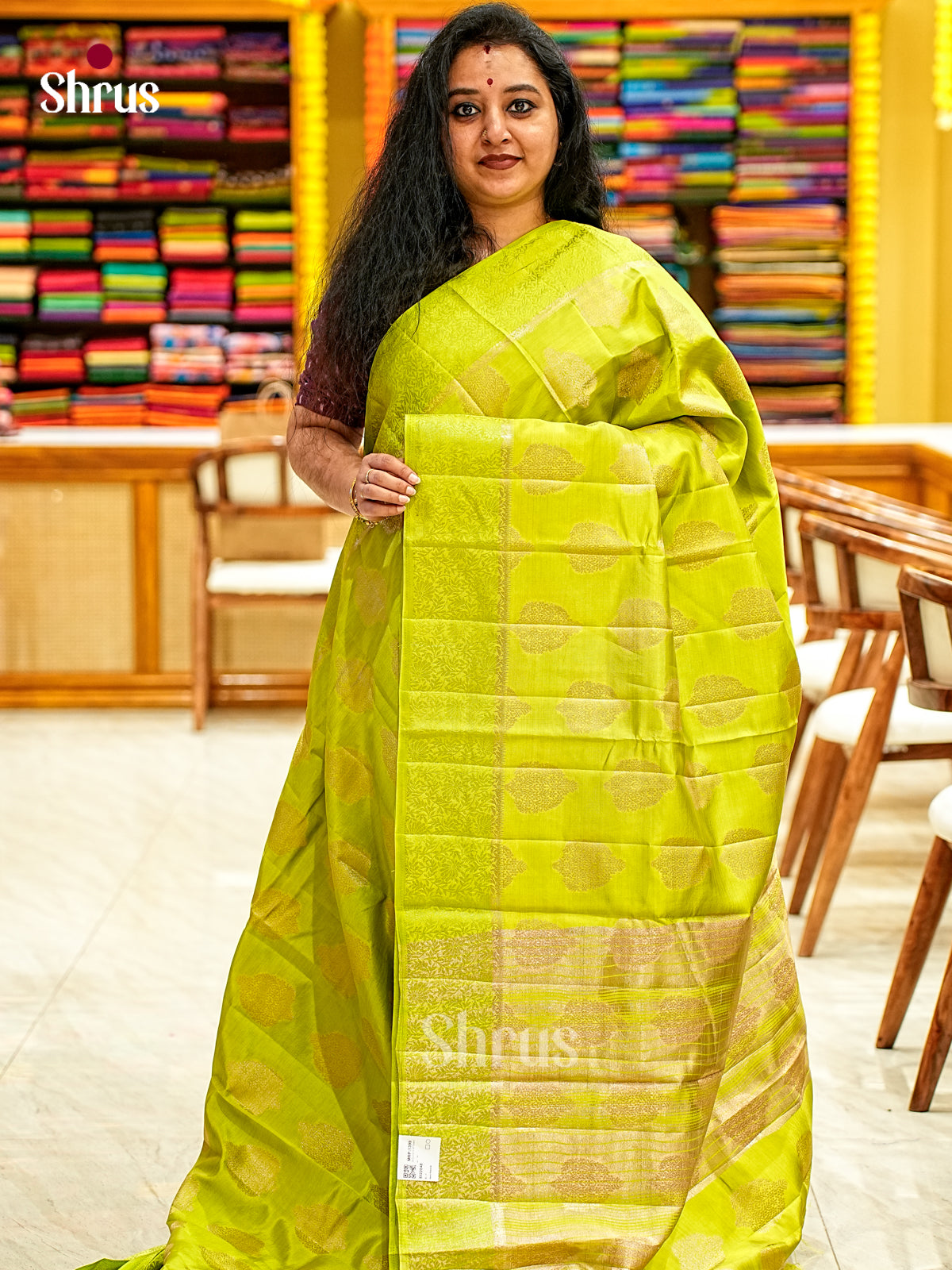 Semi Rawsilk Saree - EI22048