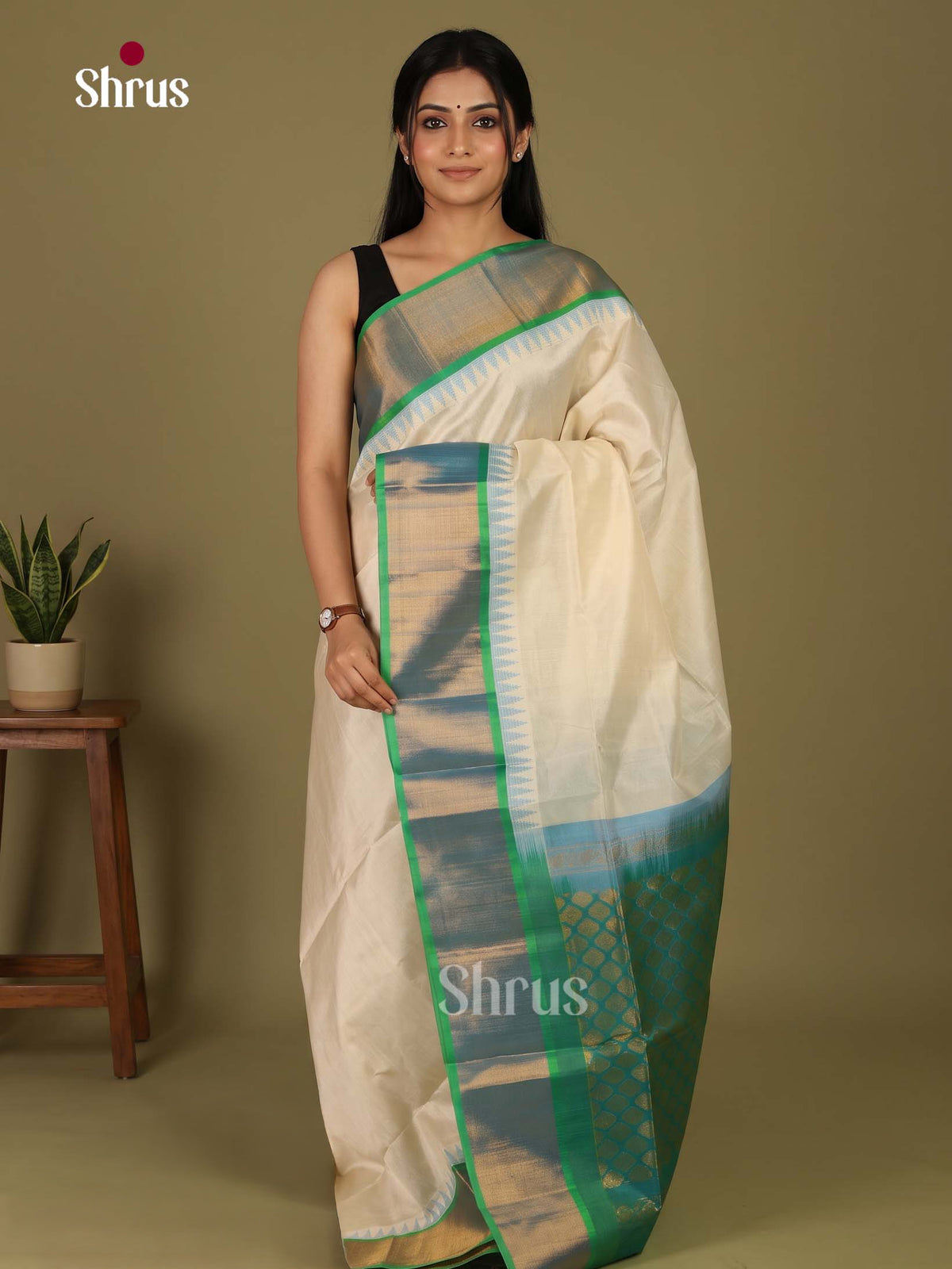 Silk Cotton Saree - EI23004