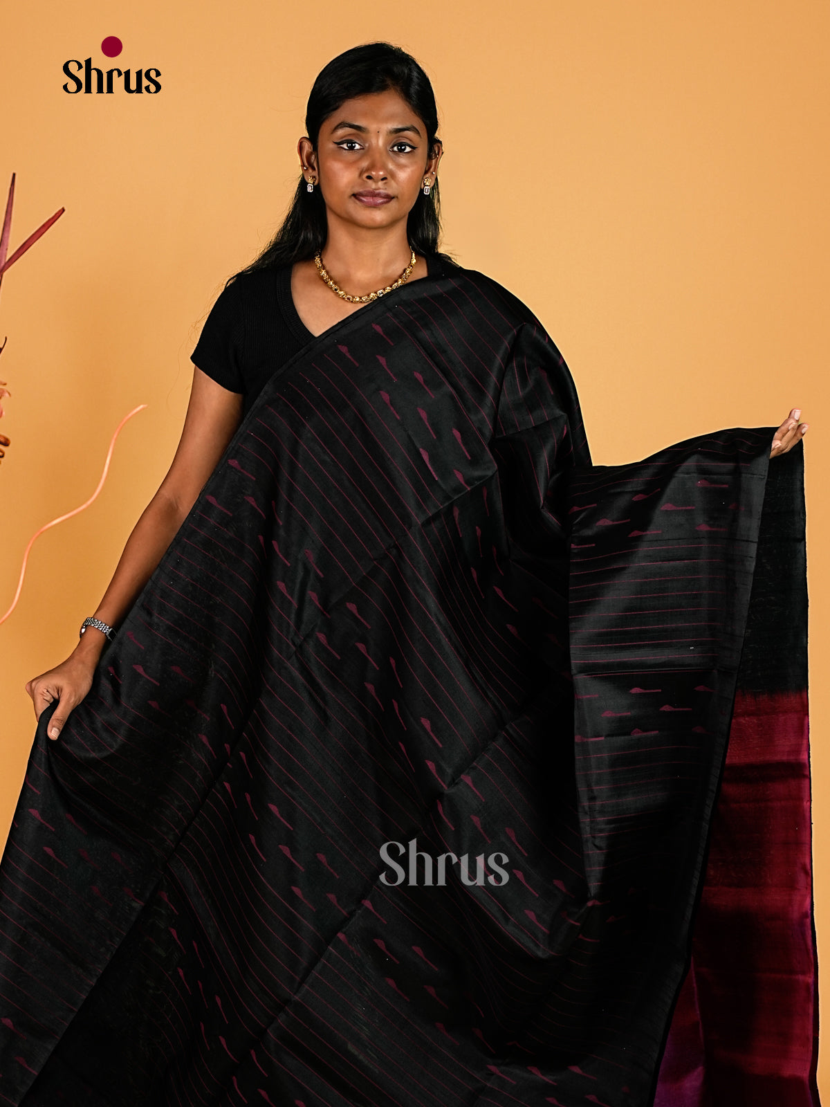 Soft Silk Saree - EI23100