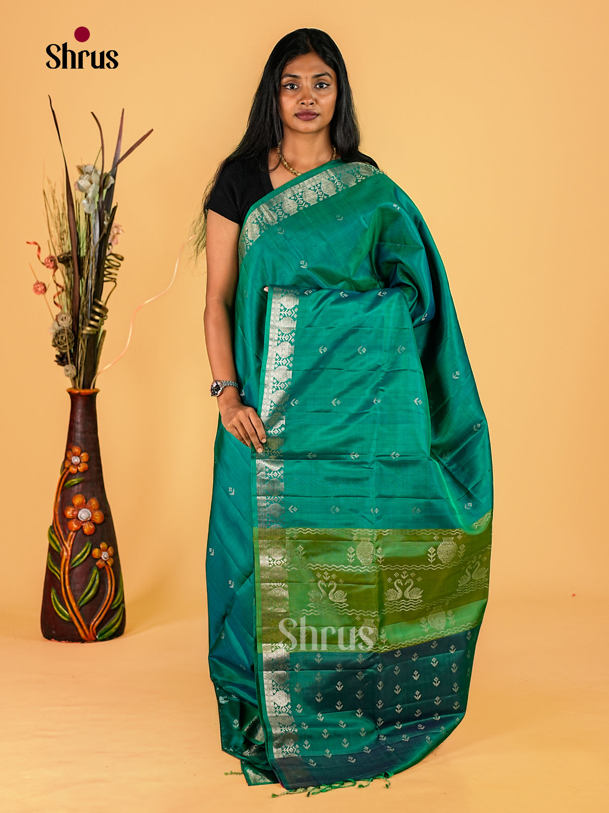 Soft Silk Saree - EI23105