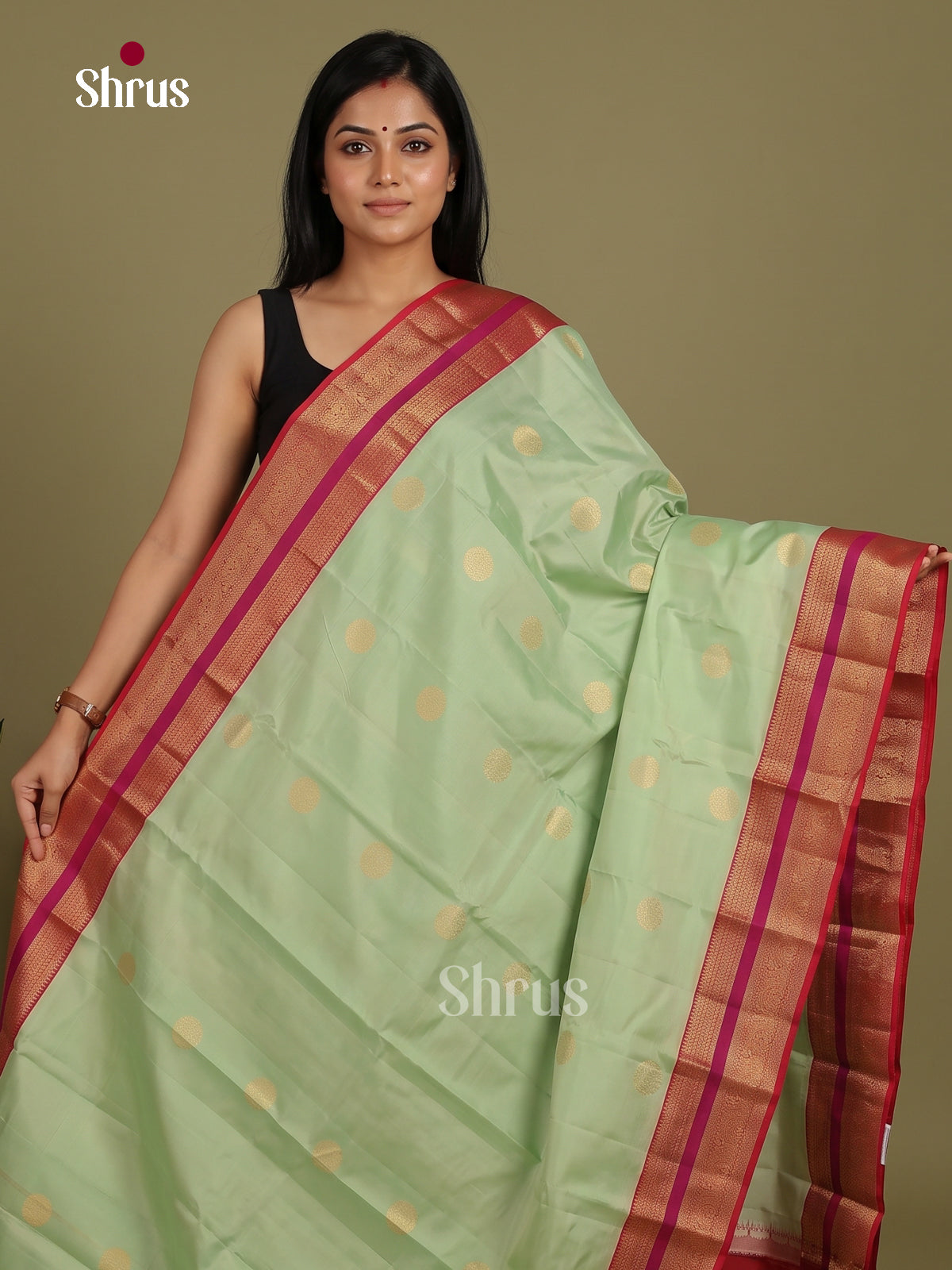 Kanchipuram silk Saree - EI23121