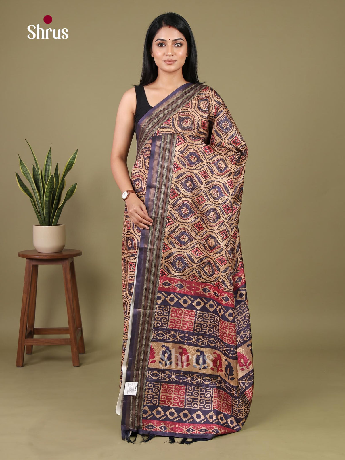 Art Modal Saree - EI24075
