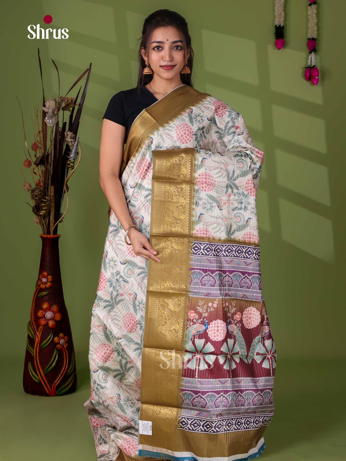 Semi Tussar Saree - EI24195