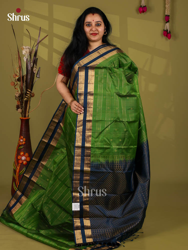 Kanchipuram silk Saree - EI30080
