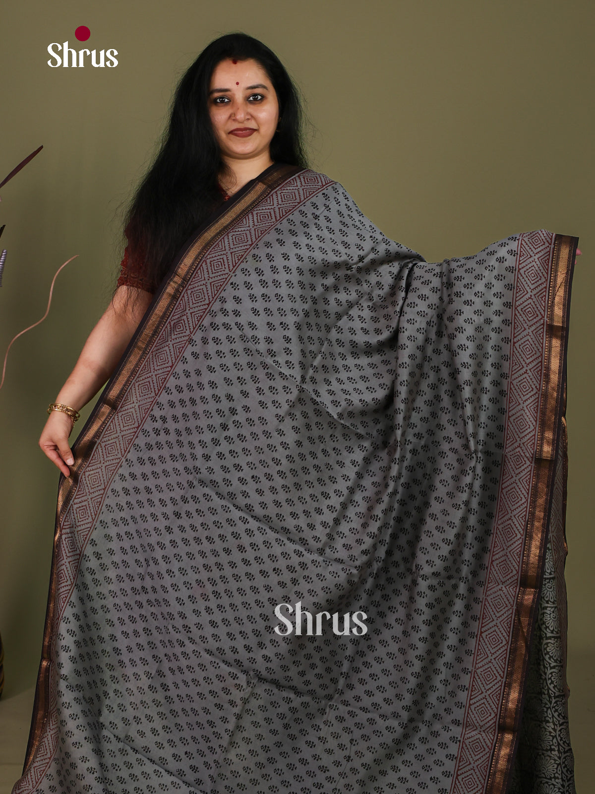 Maheshwari silkcotton Saree - EJ03204