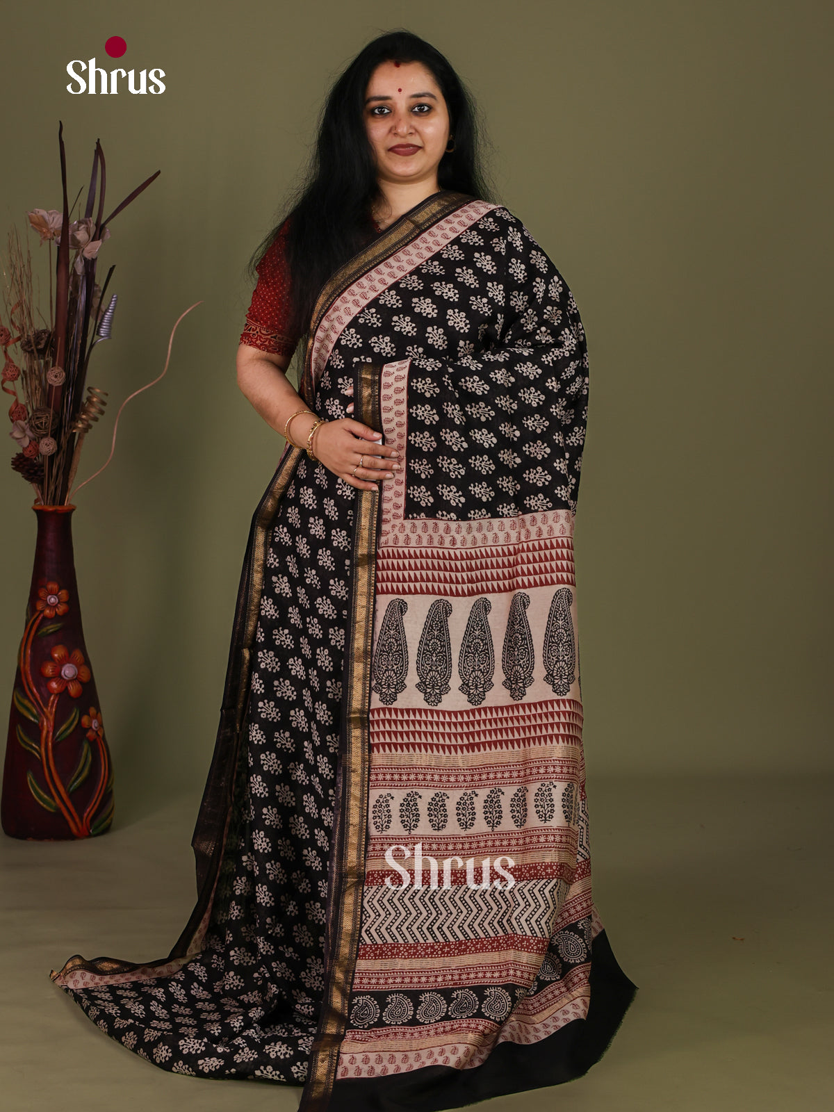 Maheshwari silkcotton Saree - EJ03220