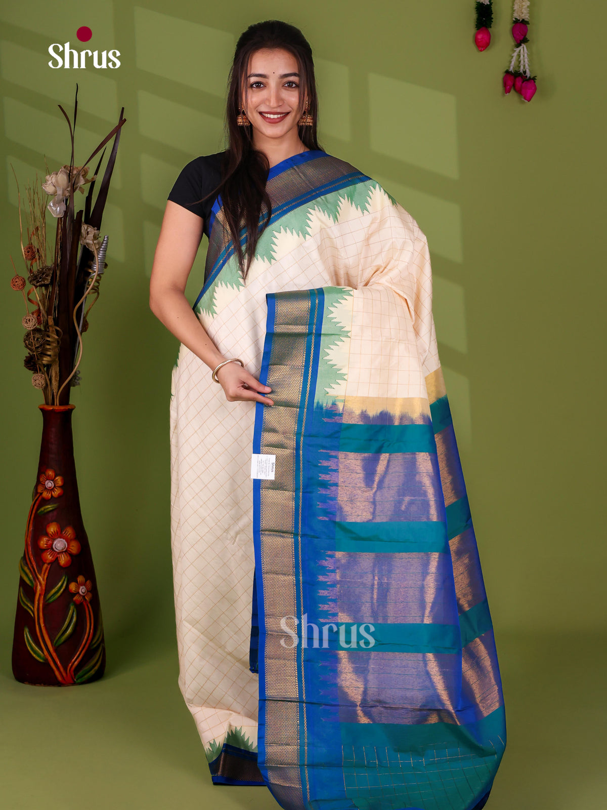 Semi Paithani Saree - EJ04319