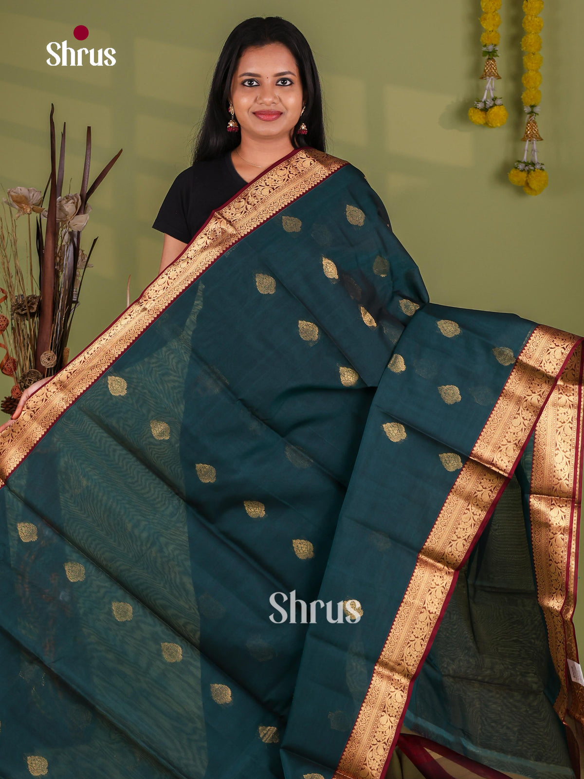 Silk Cotton Saree - EJ08574