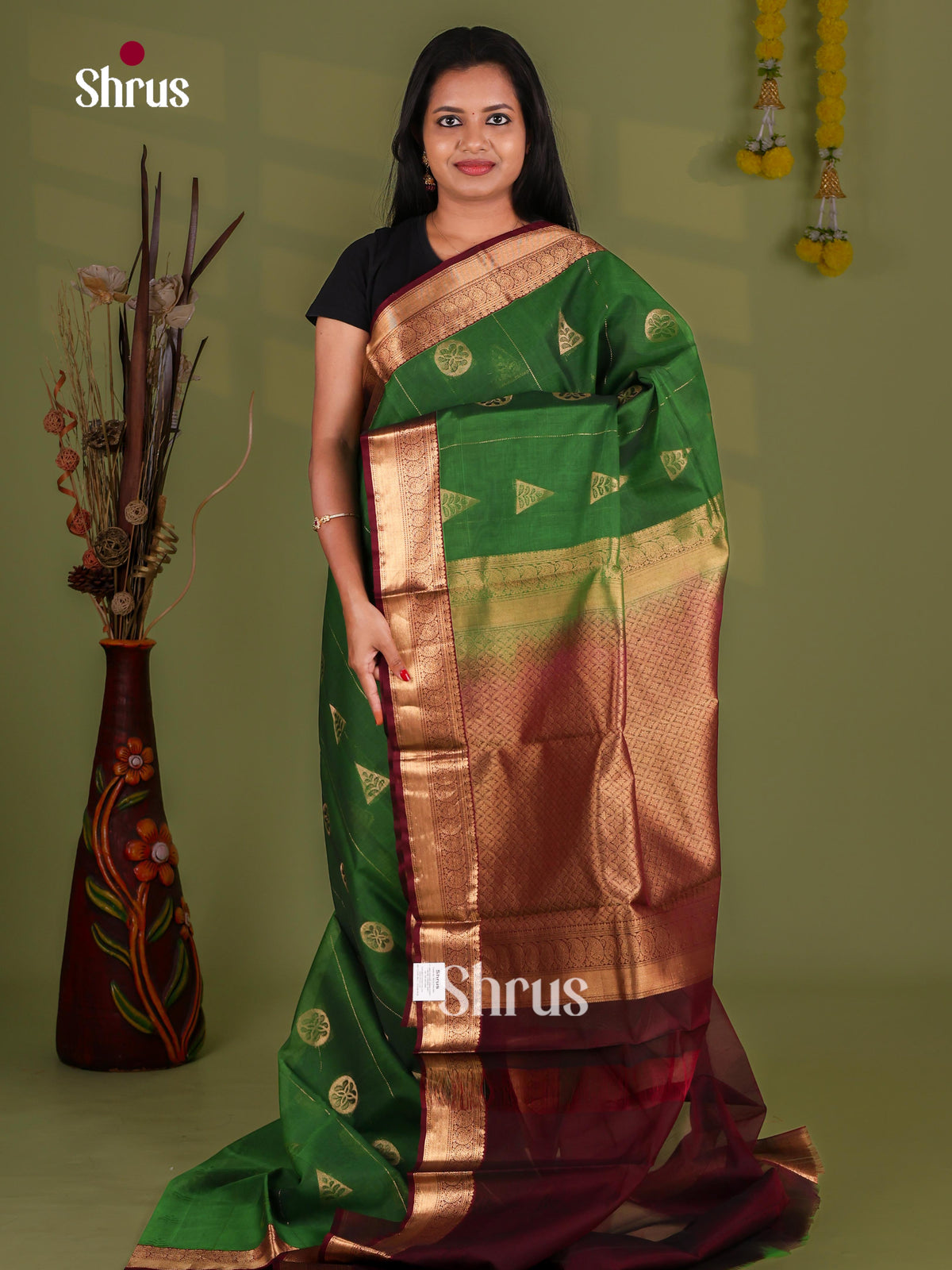 Silk Cotton Saree - EJ08590