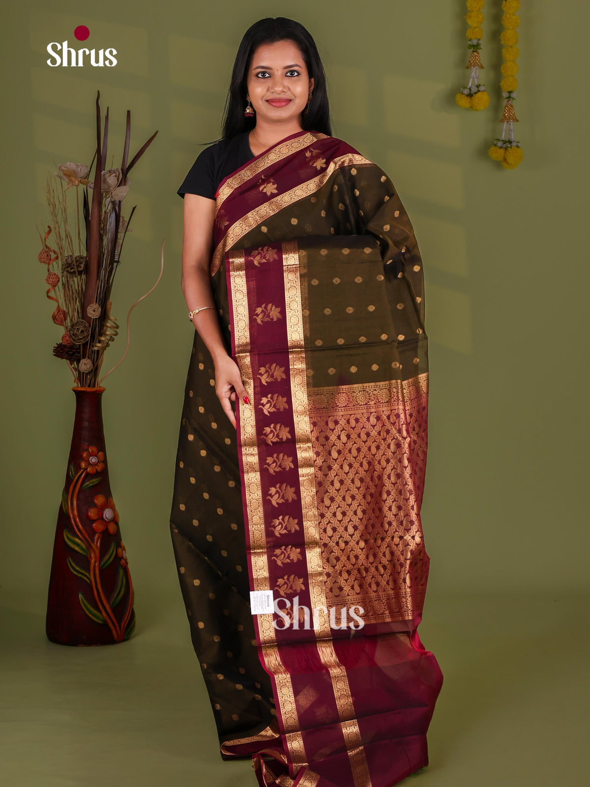 Silk Cotton Saree - EJ08601