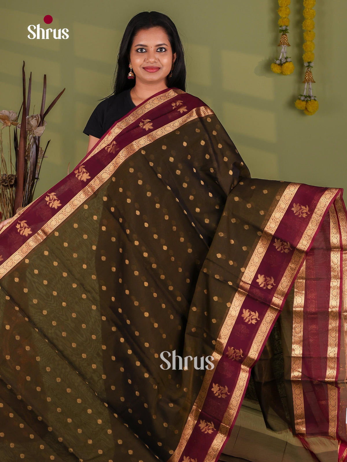 Silk Cotton Saree - EJ08601