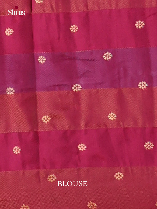 Semi Soft Silk - Madras Checks Saree - EJ09068