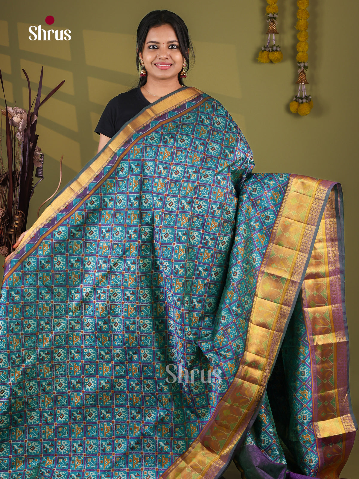Semi Patola Saree - EJ09311