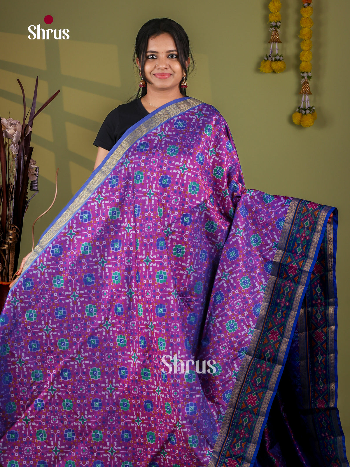 Semi Patola Saree - EJ09351