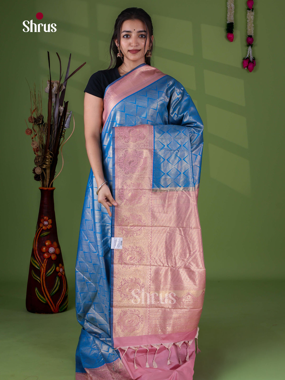 Semi Kanchipuram Saree - EJ11009