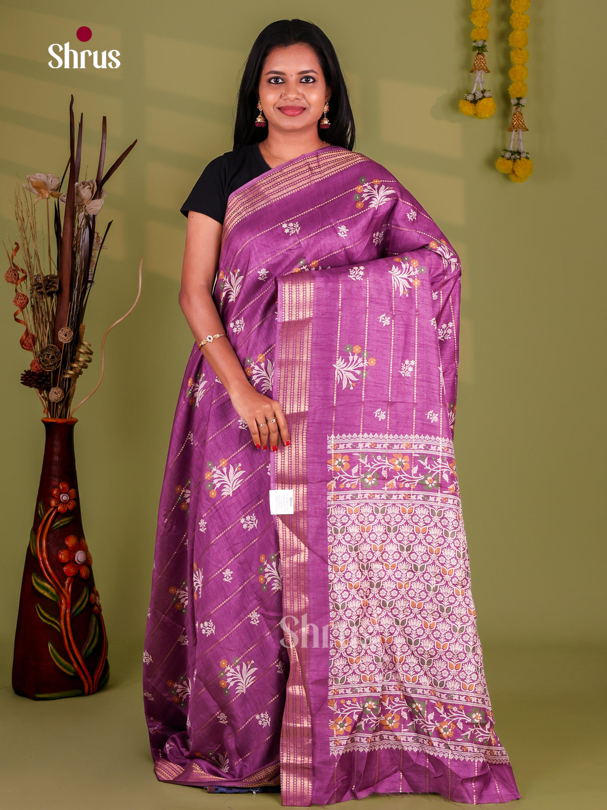 Semi Crepe Saree - EJ11256