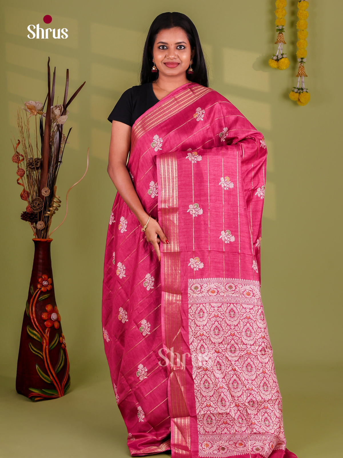 Semi Crepe Saree - EJ11269