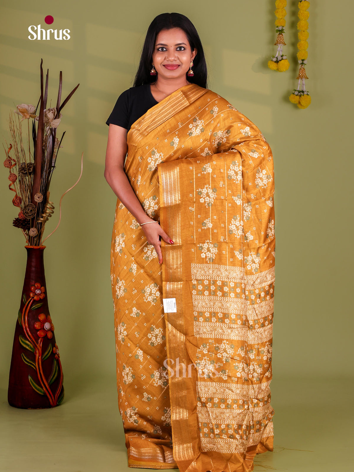 Semi Crepe Saree - EJ11298