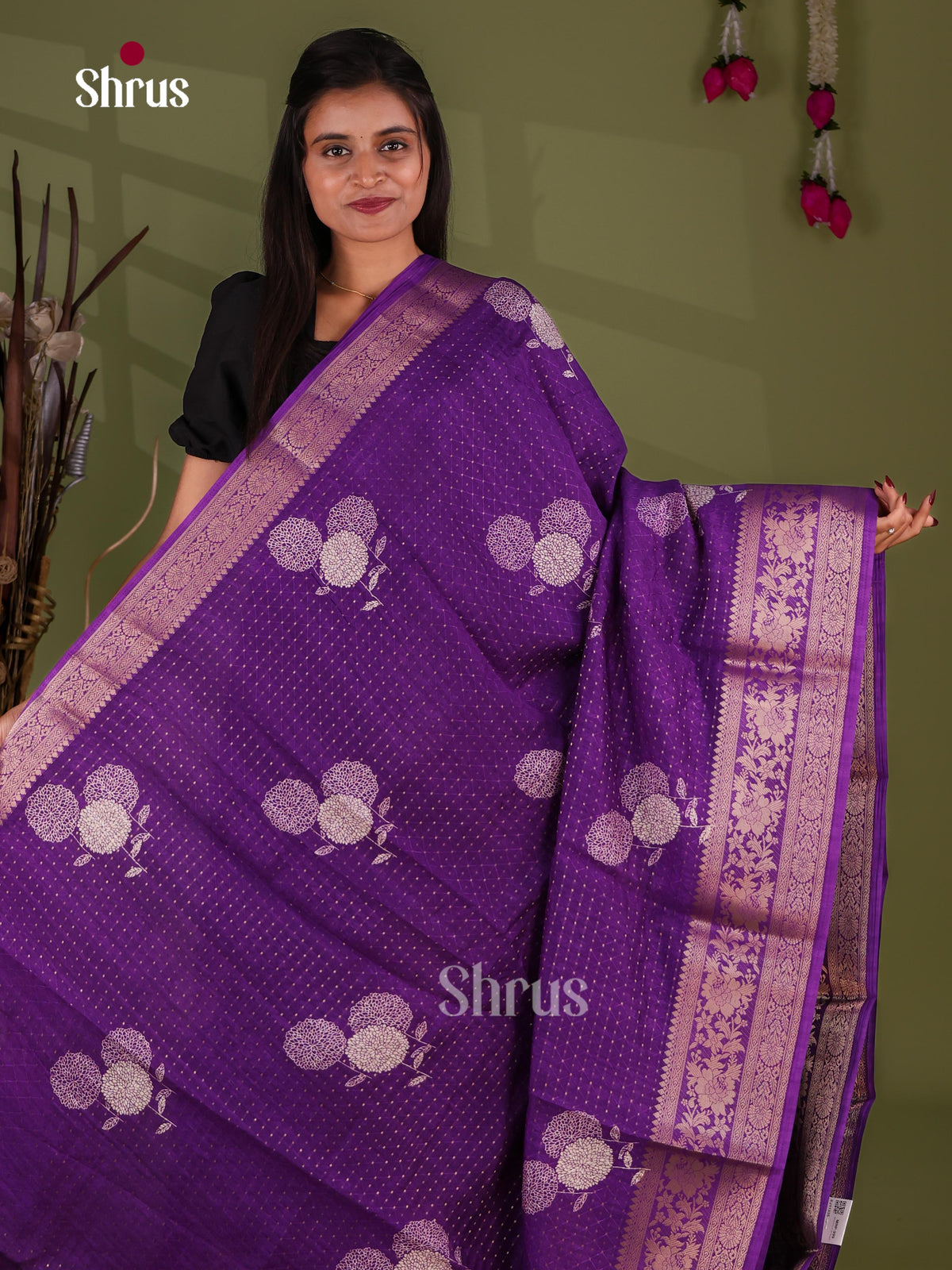 Semi Crepe Saree - EJ11335