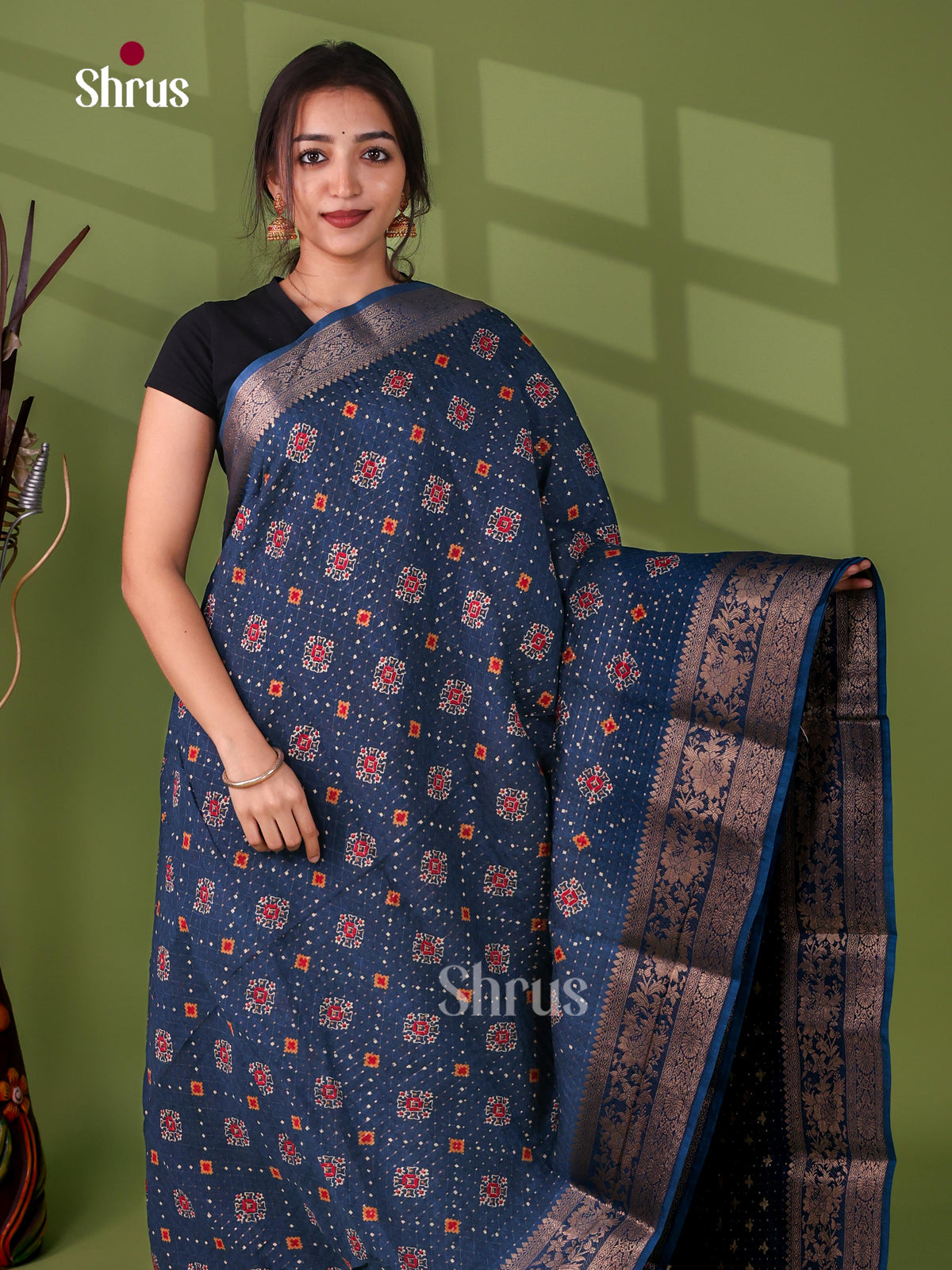 Semi Crepe Saree - EJ11344