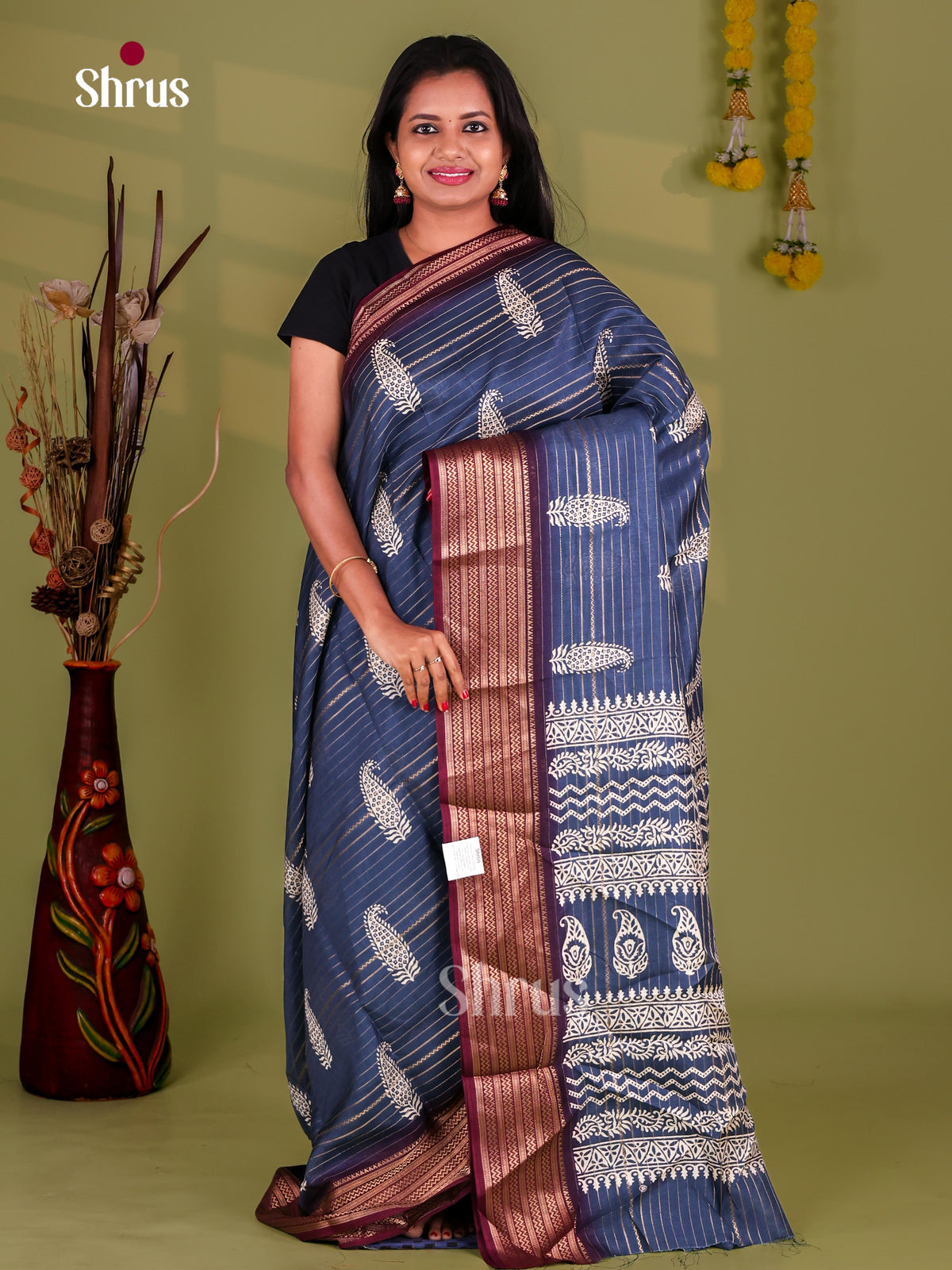 Semi Crepe Saree - EJ11372